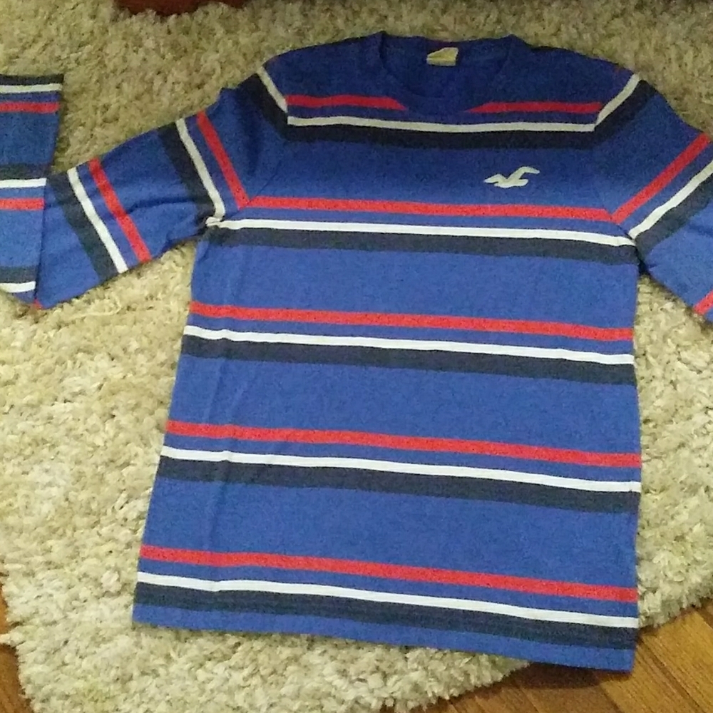 Hollister long sleeve T shirt